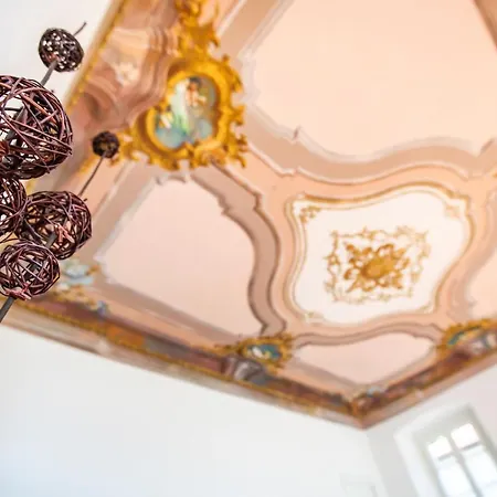 Fioravante Villa *